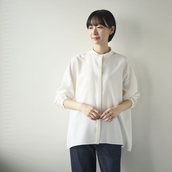 Kilka/アイロンいらずの速乾ブラウス